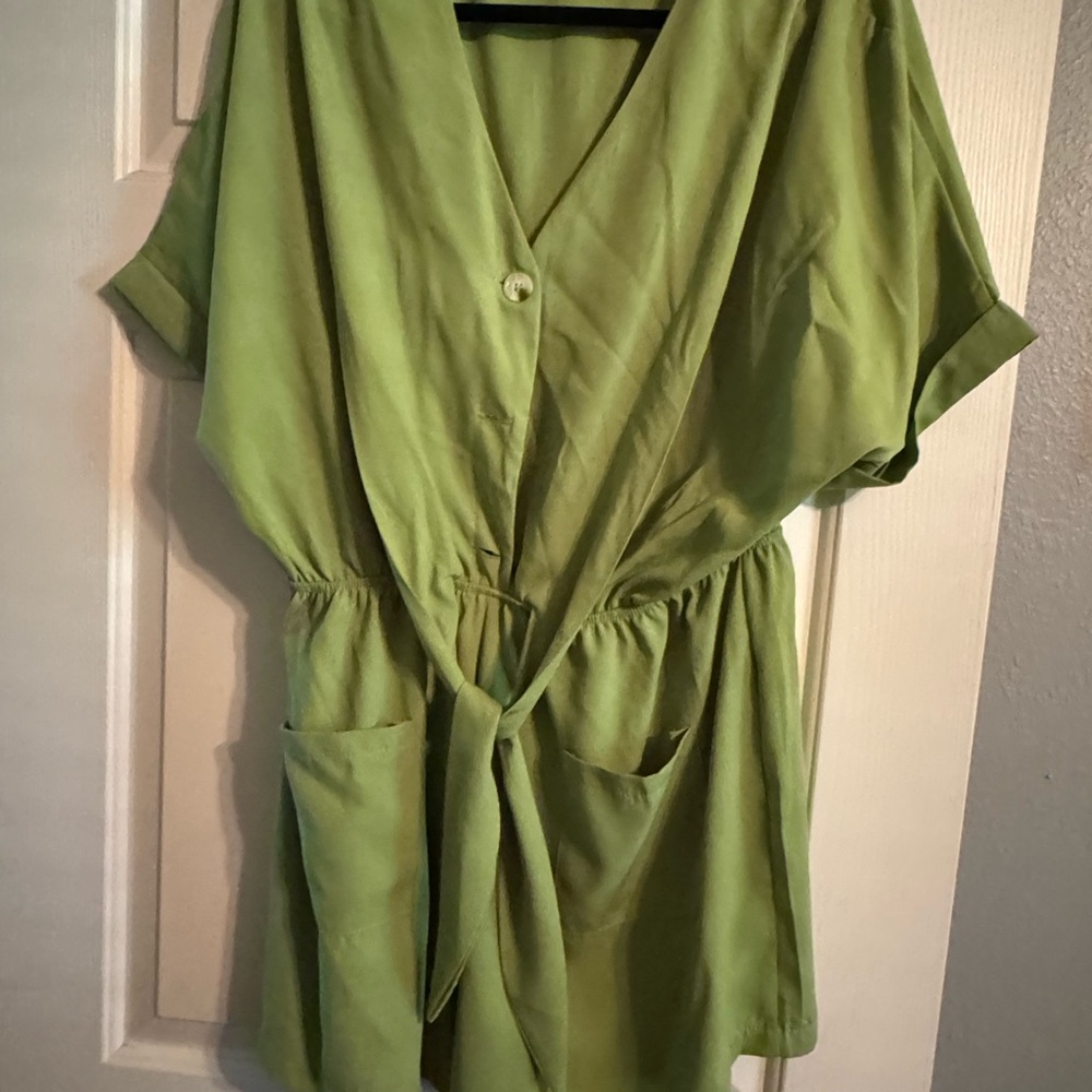 Green Women's Top with Tie Waist